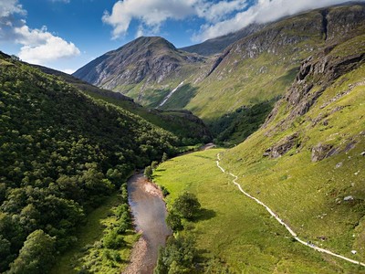 To nejlepší z Edinburghu + Jezero Loch Ness (letecky z Prahy)