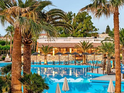 Aquila Rithymna Beach