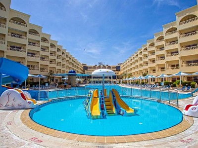 Amc Royal Hotel & Spa
