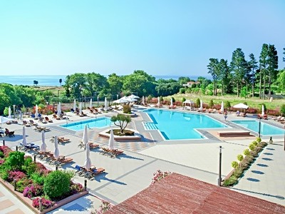 Utopia Resort & Spa