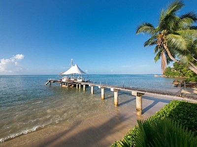 Coco de Mer Hotel & Black Parrot Suites