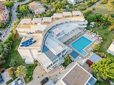 Nasos Hotel & Resort