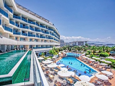 Selene Beach & Spa