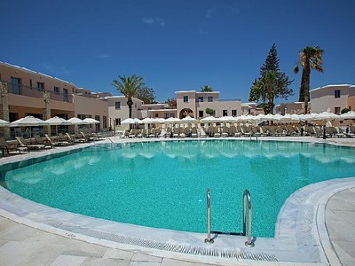 Louis St. Elias Resort