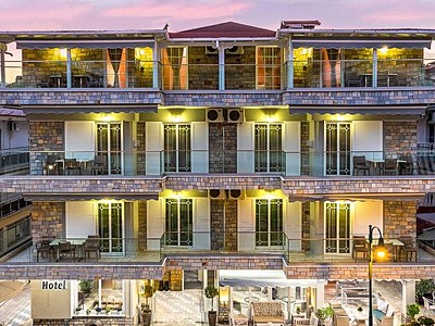 Ouzas Hotel