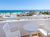 Balkon hotelového pokoje