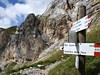 Rozcestníky v Dolomitech