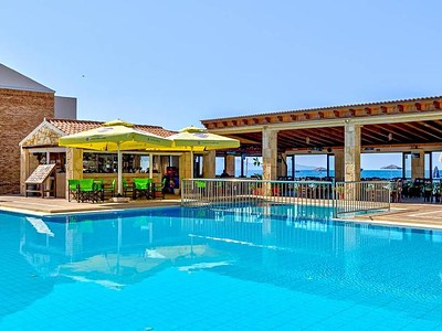 Kostakis Beach