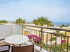Balkon hotelového pokoje
