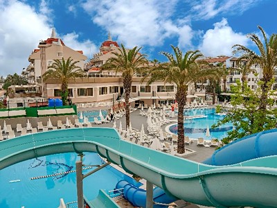 Aydinbey Famous Resort