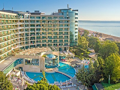 Hotel Marina Grand Beach