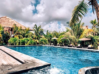 Radhoo Tulum