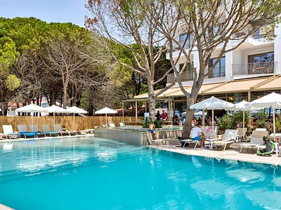 Fllad Resort & Spa