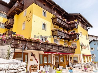 Hotel Al Sole Mountain Chic ­ski