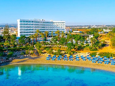 Hotel Crystal Springs Beach
