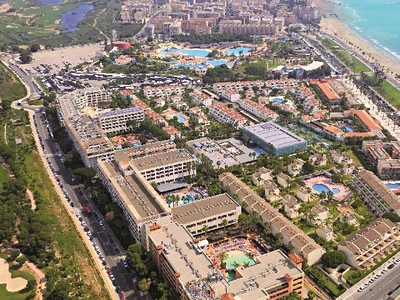 Apartmentos Estival Park