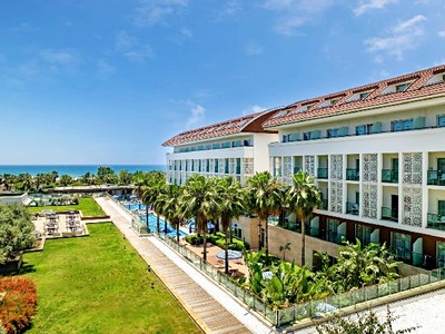 Trendy Verbena Beach