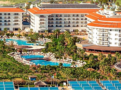 Sea World Resort and Spa