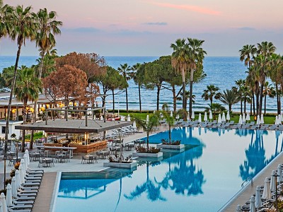 Hotel Acanthus Cennet Barut Collection