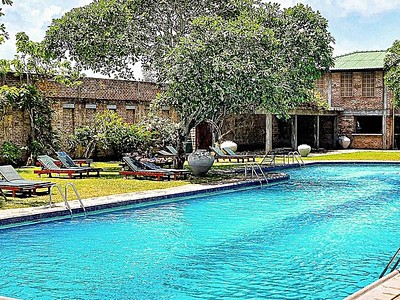 The Long Beach Resort