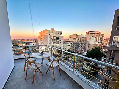 City Beach letecky Katovice, 7 nocí