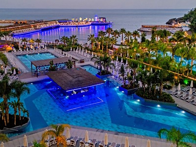 Mylome Luxury Hotel & Resort