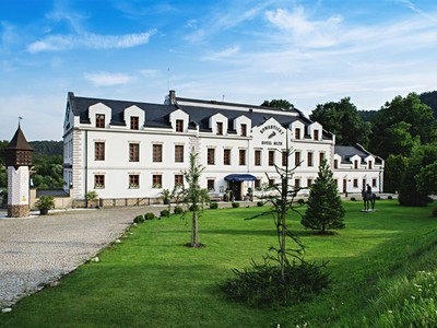 Karlštejn - Romantický hotel Mlýn