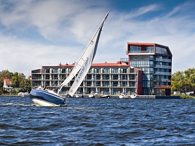 2025 | Hotel Mikołajki: Pobyt se snídaní