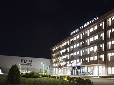 2025 | Mjus World Resort & Thermal Park: Pobyt s polopenzí a vstupem do vodního