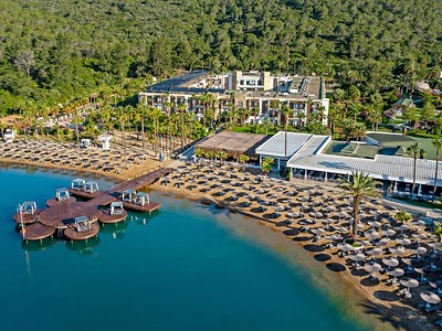 Hotel Green Bay Resort