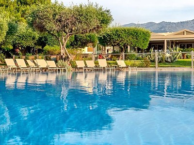 Mareblue Beach Resort