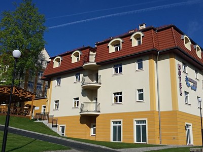 2025 | Hotel Sanus: Lázeňský radonový pobyt 7 nocí