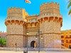 Jedna z městských bran Serrans ve Valencii