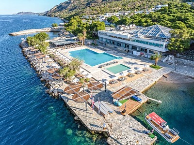 Wyndham Loutraki Poseidon Resort