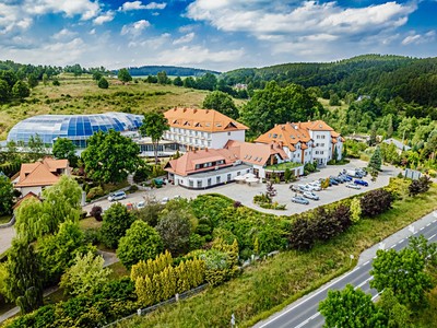 2026 | Kyriad Karkonosze: Akce 7=6 s polopenzí