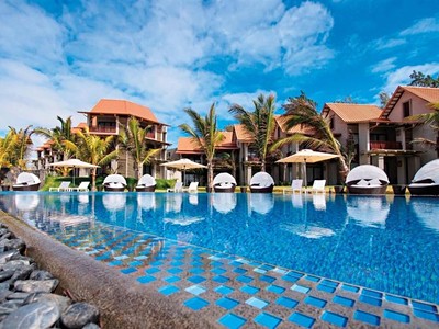 Crystals Beach Resort Belle Mare