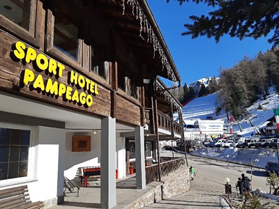 Sport Hotel Pampeago: Zimní pobyt s polopenzí
