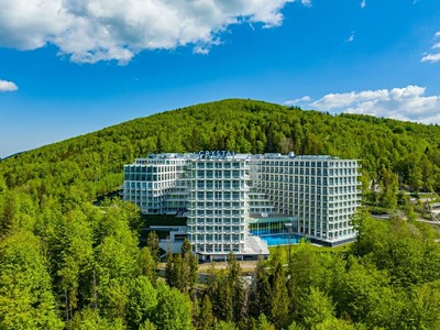 2026 | Hotel Crystal Mountain: Rodinný pobyt s polopenzí