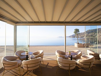 Mantas Sea Side letecky Praha s polopenzí, 7 nocí