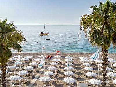 Albatros Beach Hotel