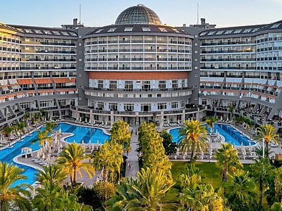 Sea Planet Resort and Spa