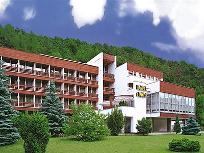 Trenčianske Teplice - Hotel Flóra