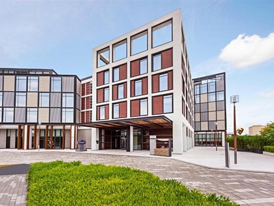 Hampton By Hilton Dubai Al Seef