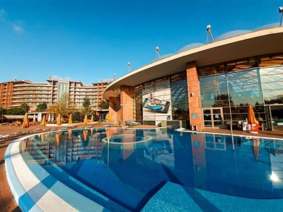 2026 | Aquaworld Resort: Akční pobyt s polopenzí 5=4