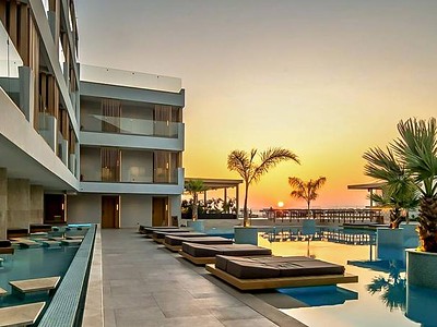 Akasha Beach Hotel & Spa