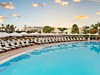 Lehátka u bazénu