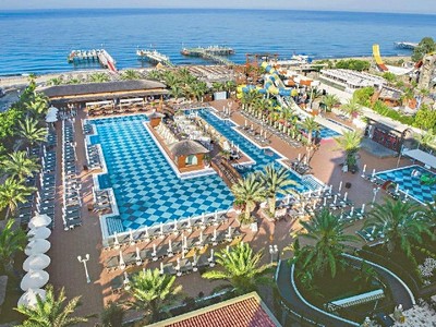Quattro Beach Spa & Resort