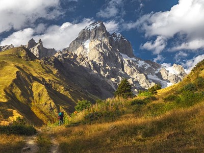Turistický zájezd - Gruzínská odysea