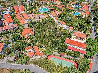 Hotel Riverside Garden Resort