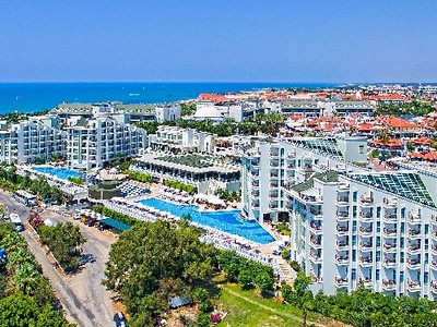 Royal Atlantis Spa & Resort